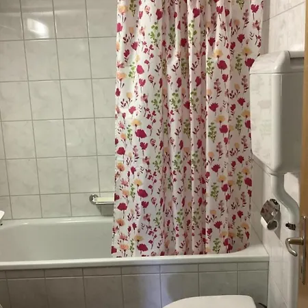 شقة Mannried 2 1-2-zimmerwohnung Rustikal By Interhome زويسمن