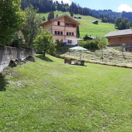 Mannried 2 1-2-zimmerwohnung Rustikal By Interhome Zweisimmen