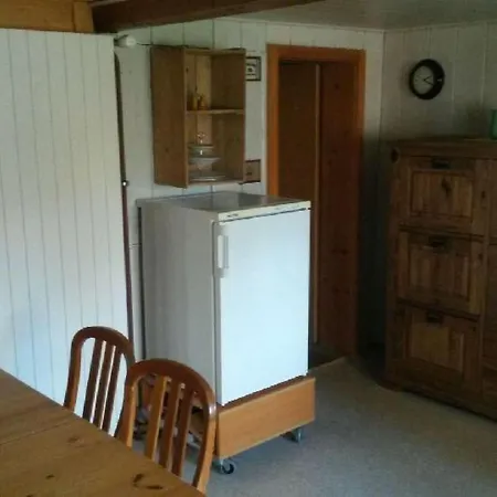 Mannried 2 1-2-zimmerwohnung Rustikal By Interhome * Zweisimmen